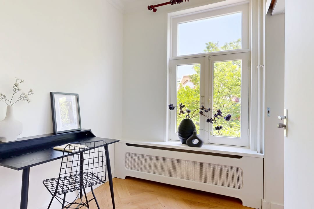 Photo 16 of Jacob Obrechtstraat 16-B