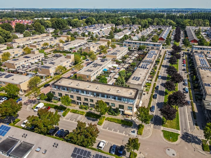 Foto 28 van Joris Ivenslaan 113