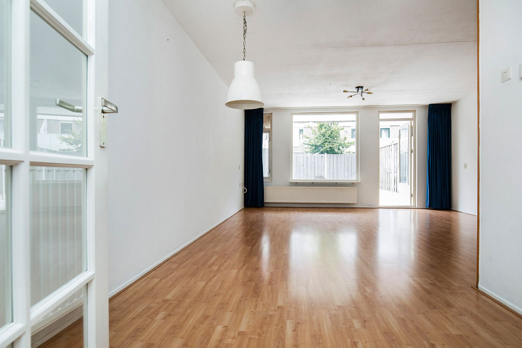 Photo 3 of Thomsonstraat 1