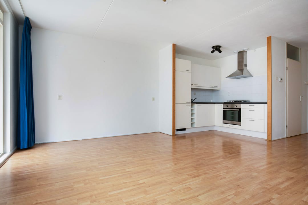 Photo 11 of Thomsonstraat 1