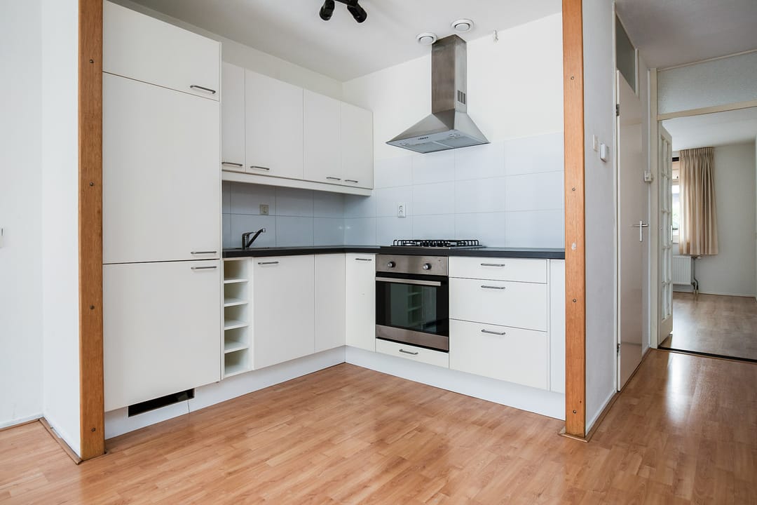 Photo 13 of Thomsonstraat 1