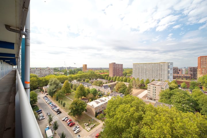 Foto 10 van Menno ter Braaklaan 223