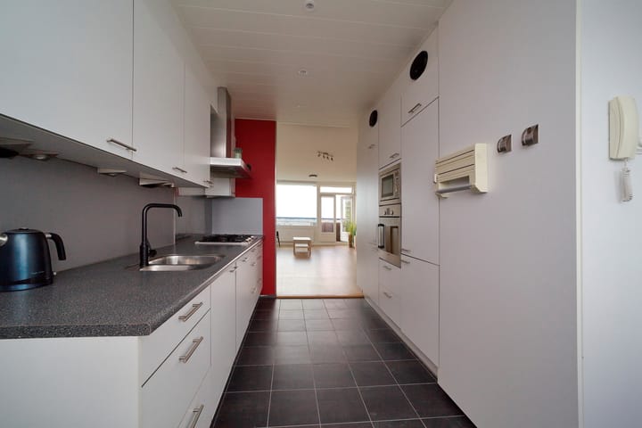 Foto 21 van Menno ter Braaklaan 223