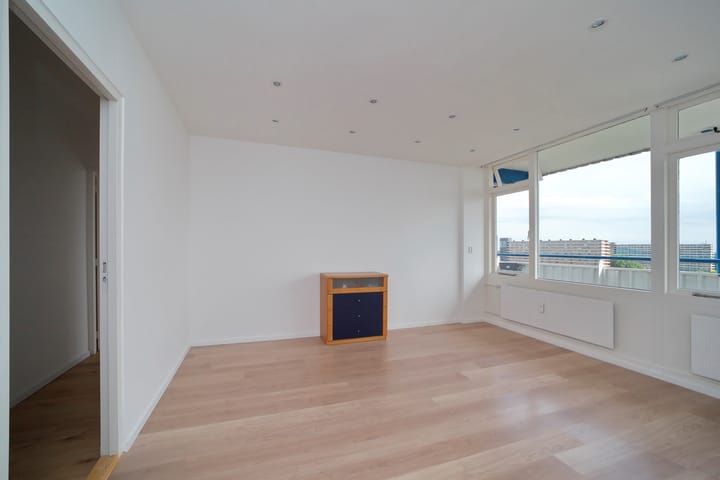 Foto 25 van Menno ter Braaklaan 223