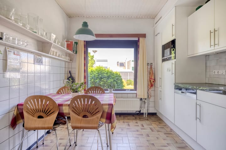 Foto 21 van Burg Termeerstraat 18