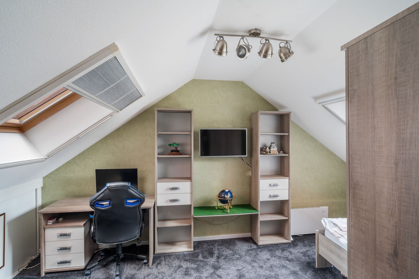 Photo 25 of Barkentijn 8