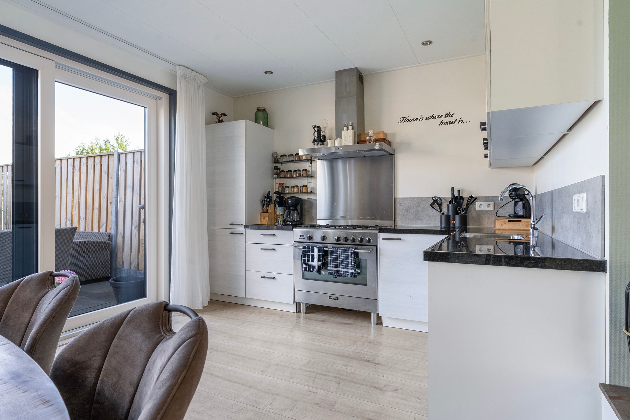 Foto 15 van van Wijngaardenstraat 13