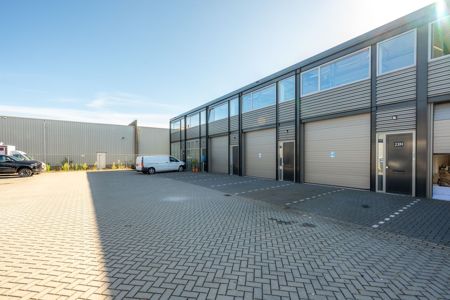 Bekijk foto 2 van Nijverheidsweg 23-H