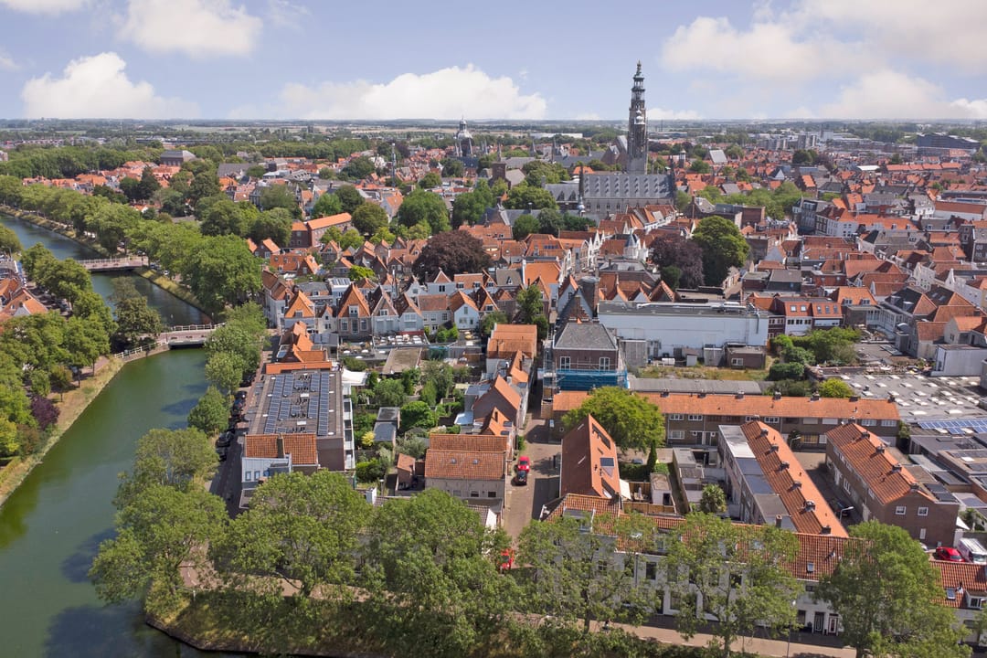 Foto 26 van Schuttershofstraat 7