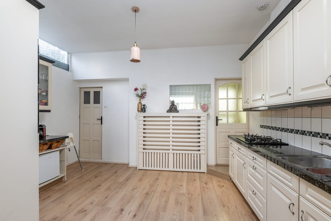 Photo 7 of Puttershoeksestraat 13