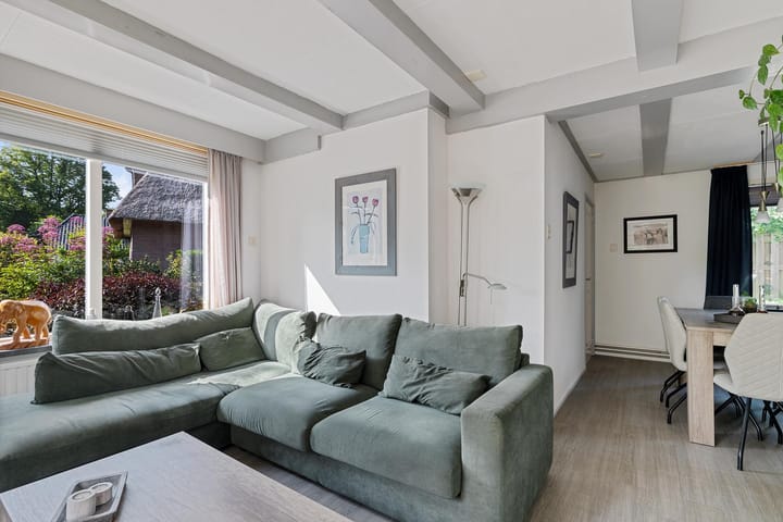 Photo 9 of Drouwenerstraat 5