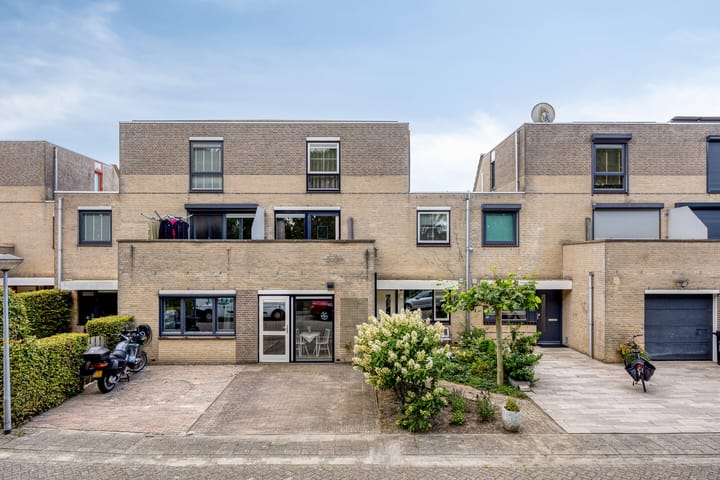 Victoria Regiastraat 42