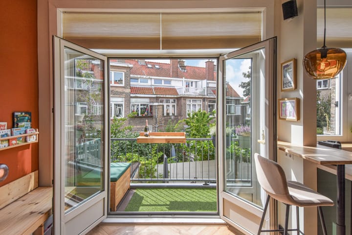 Foto 32 van Dordtsestraat 11