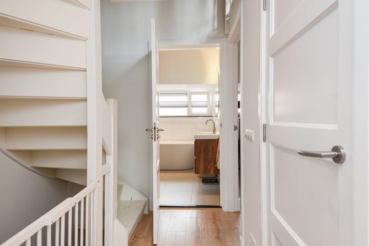 Foto 51 van Dordtsestraat 11