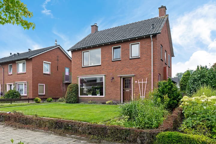 Foto 7 van Meidoornstraat 14