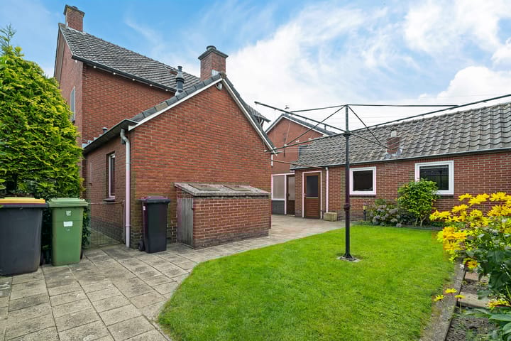 Foto 36 van Meidoornstraat 14