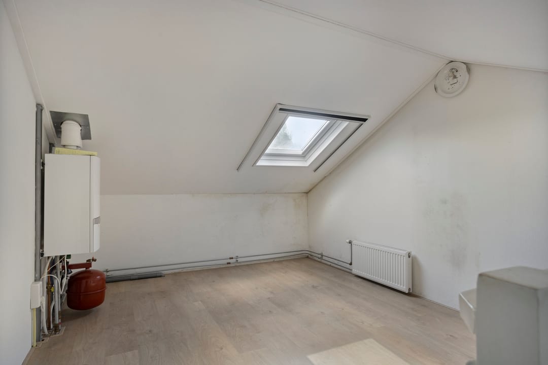 Photo 17 of Bekestein 31