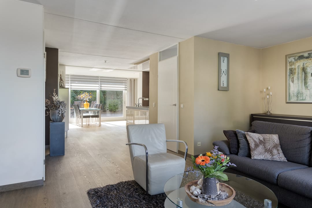 Foto 2 van Veldbies 43