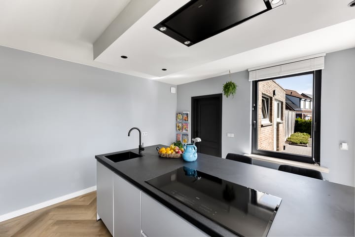 Photo 21 of Weststraat 39-B