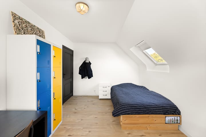 Photo 36 of Weststraat 39-B