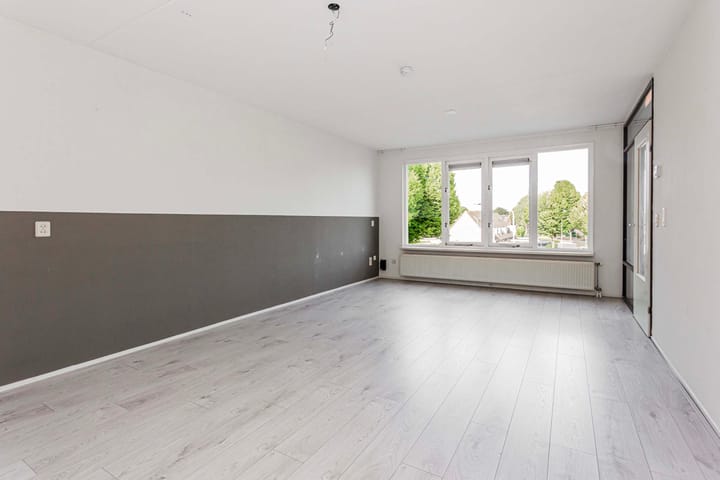 Photo 3 of Suze Groenewegstraat 70