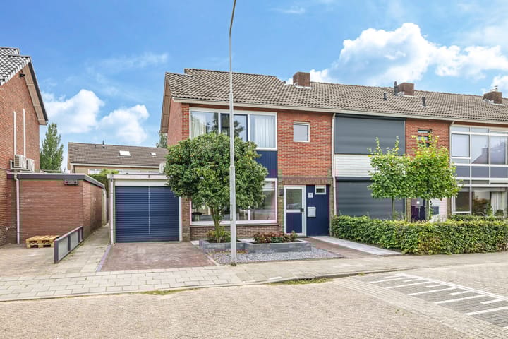 Photo 5 of Orchideestraat 9