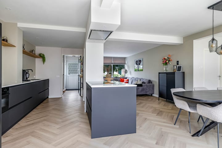 Photo 11 of Orchideestraat 9