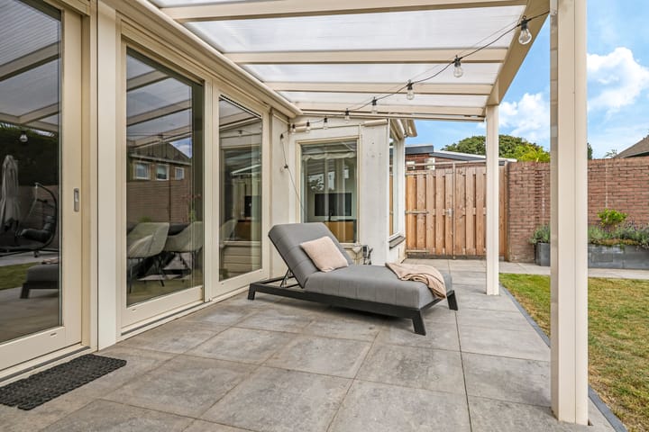 Photo 50 of Orchideestraat 9