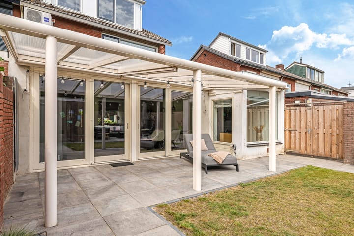 Photo 54 of Orchideestraat 9