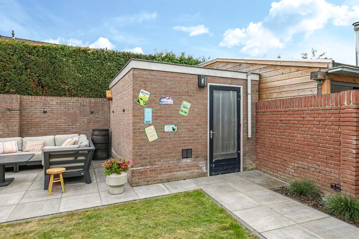 Photo 59 of Orchideestraat 9