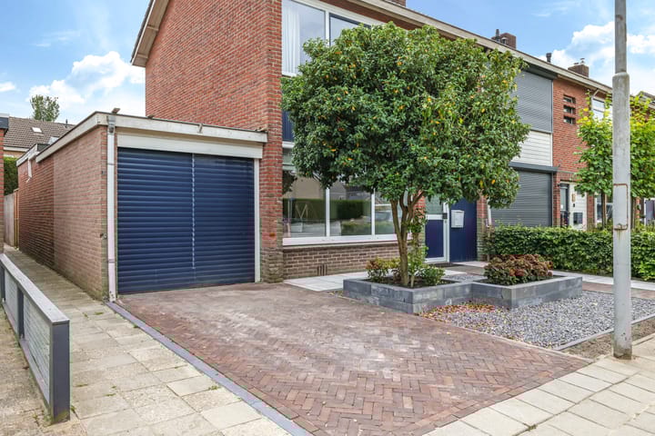 Photo 64 of Orchideestraat 9