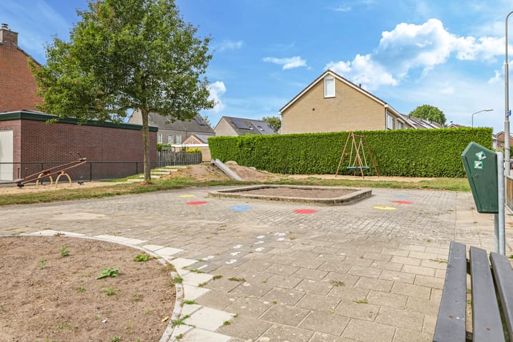 Photo 68 of Orchideestraat 9