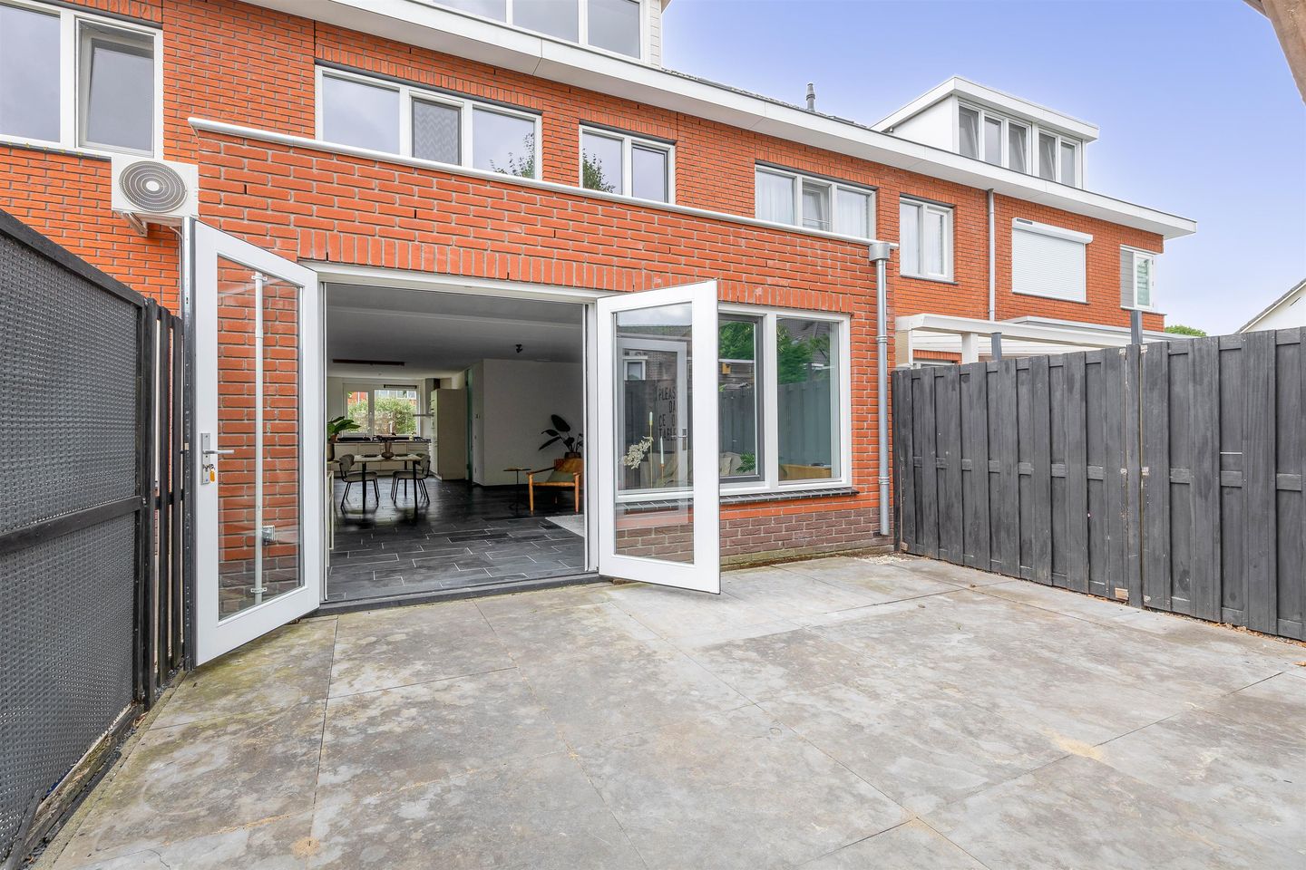 Foto 35 van Lijsterbesstraat 84