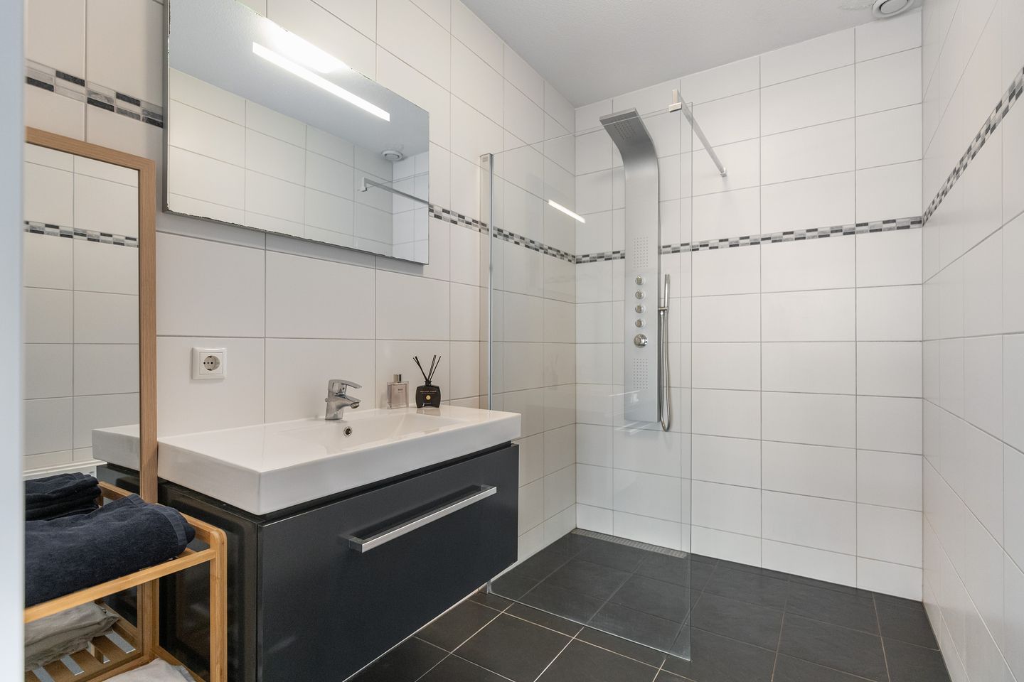 Foto 10 van Bouwe Landlaan 44