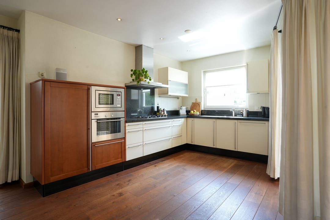 Foto 17 van Valkenburgerstraat 38