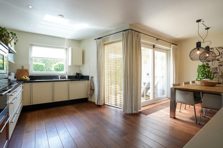 Foto 18 van Valkenburgerstraat 38