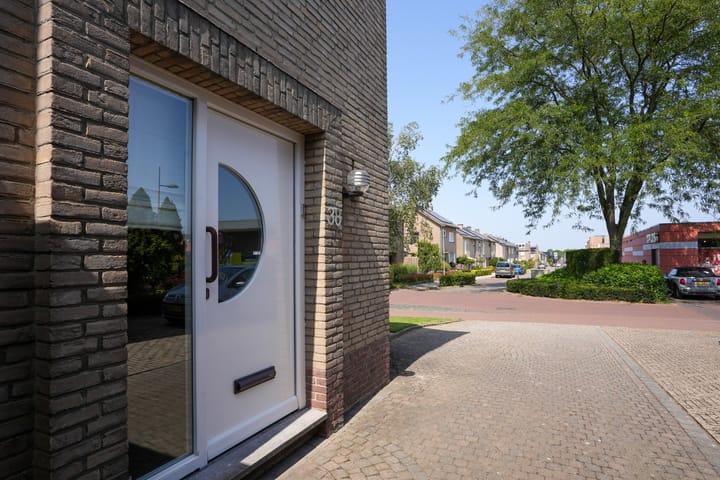 Foto 42 van Valkenburgerstraat 38