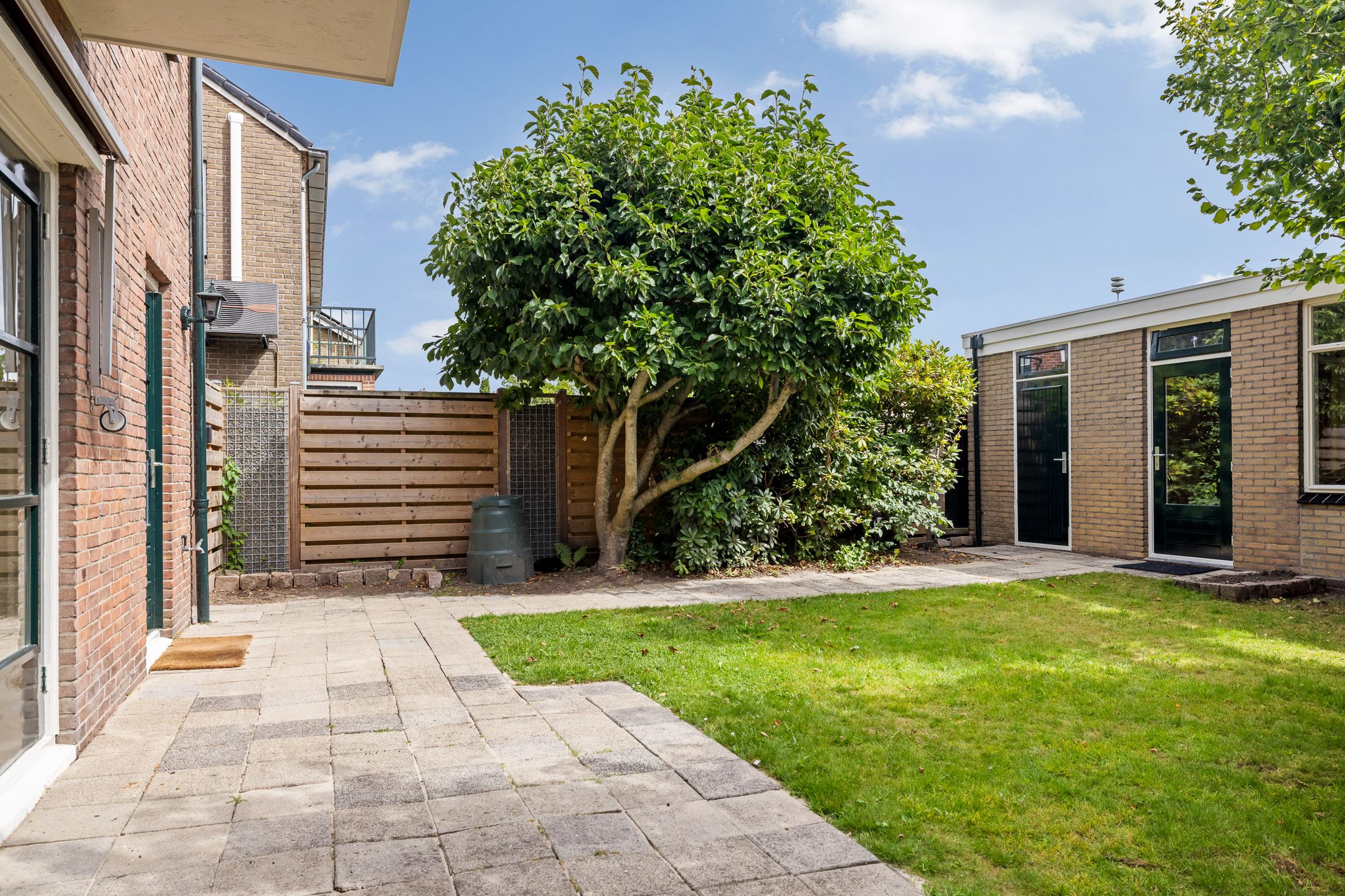 Foto 18 van Aert van der Neerstraat 87