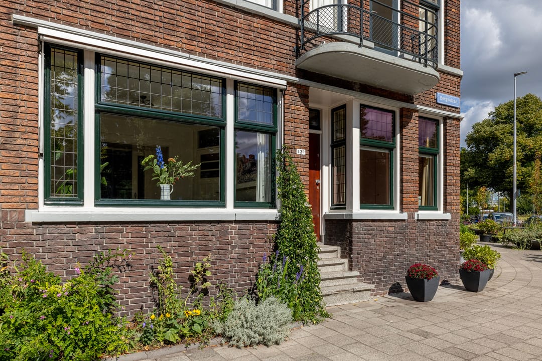 Photo 47 of Bergselaan 13-B