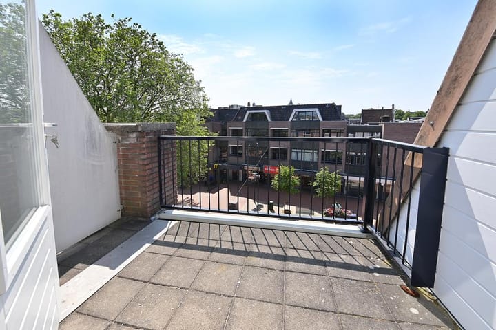 Foto 8 van Veerplein 154