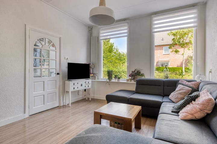 Foto 10 van Burgemeester Jacobsstraat 58