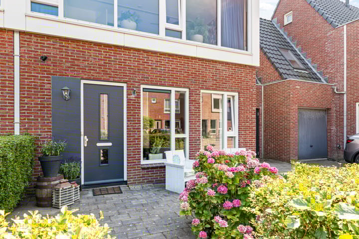 Photo 4 of Fluytstraat 42