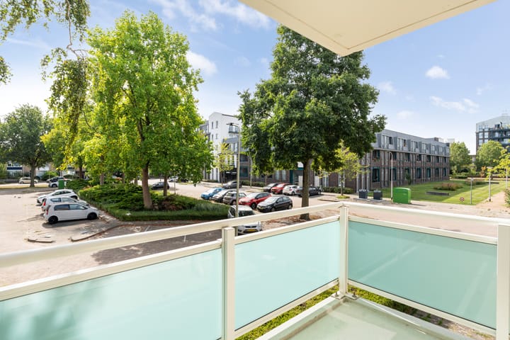 Foto 10 van Van Anrooystraat 473