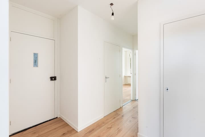 Foto 20 van Van Anrooystraat 473