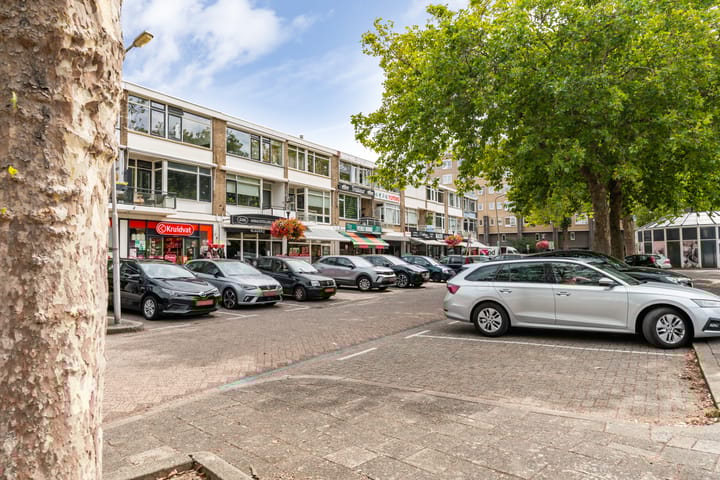 Foto 29 van Van Anrooystraat 473