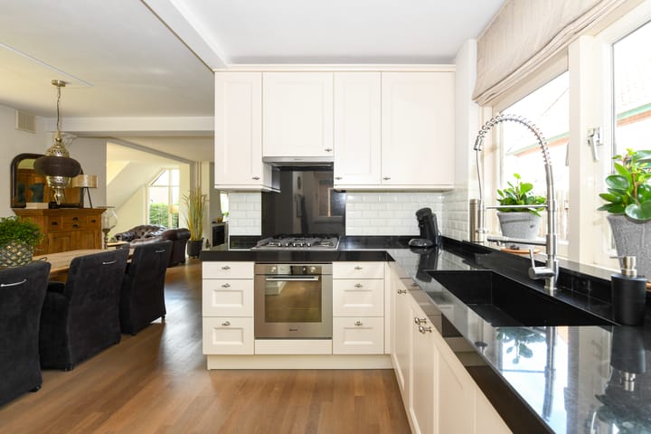 Photo 7 of Laanstraat 29