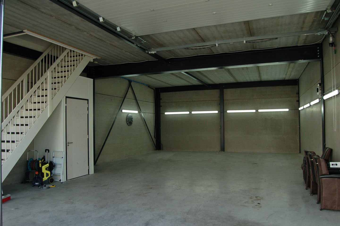 View photo 2 of Doejenburg 209-e