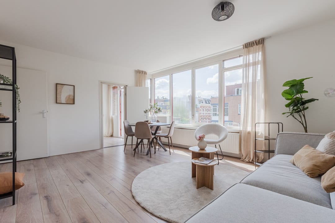 Photo 1 of Van Swindendwarsstraat 99