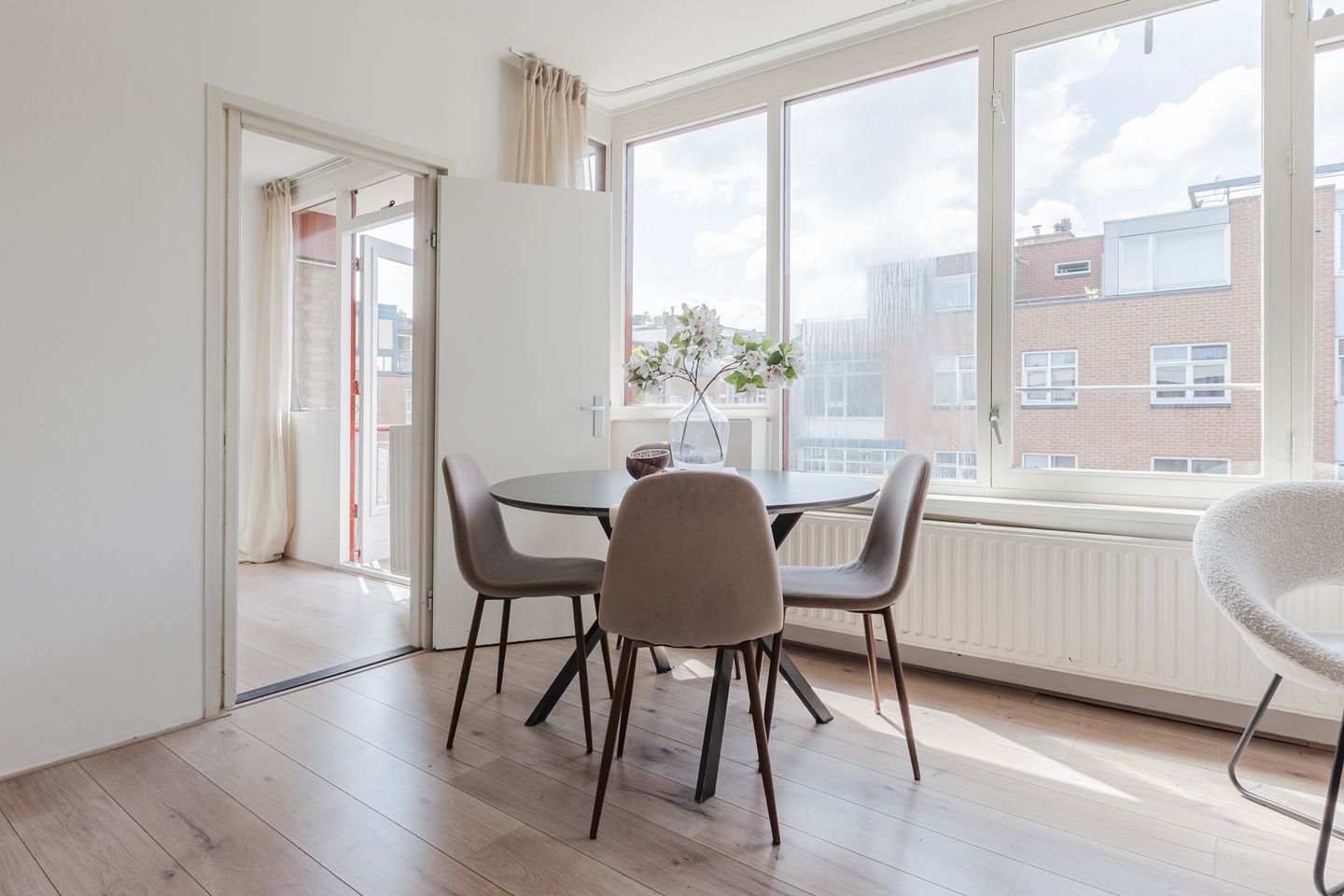 Photo 10 of Van Swindendwarsstraat 99