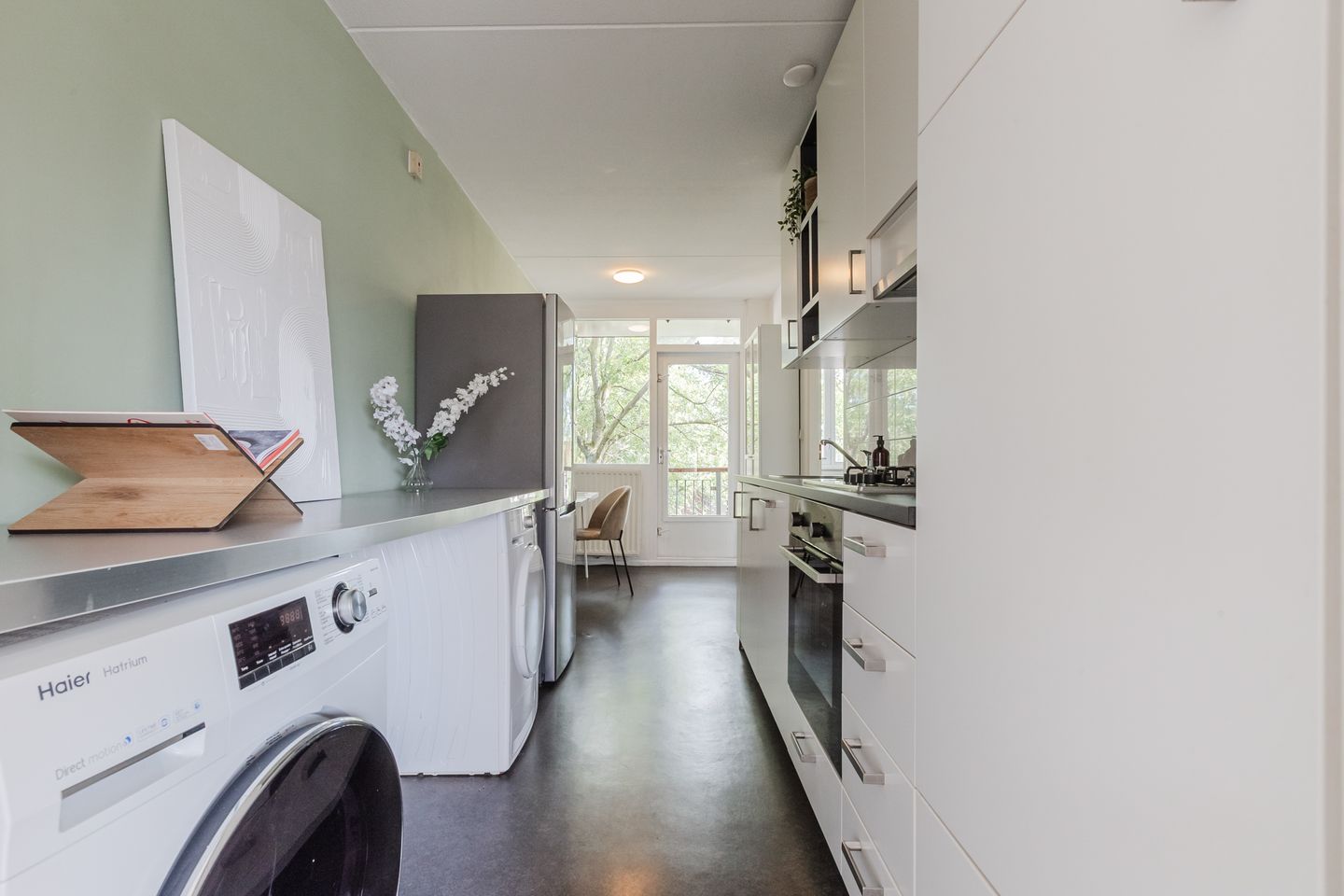 Photo 14 of Van Swindendwarsstraat 99